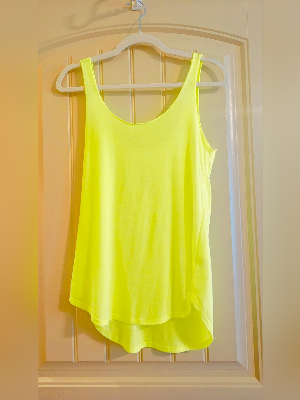 Women's Neon Yellow Billabong Tank Top Sz Medium Festival Rave